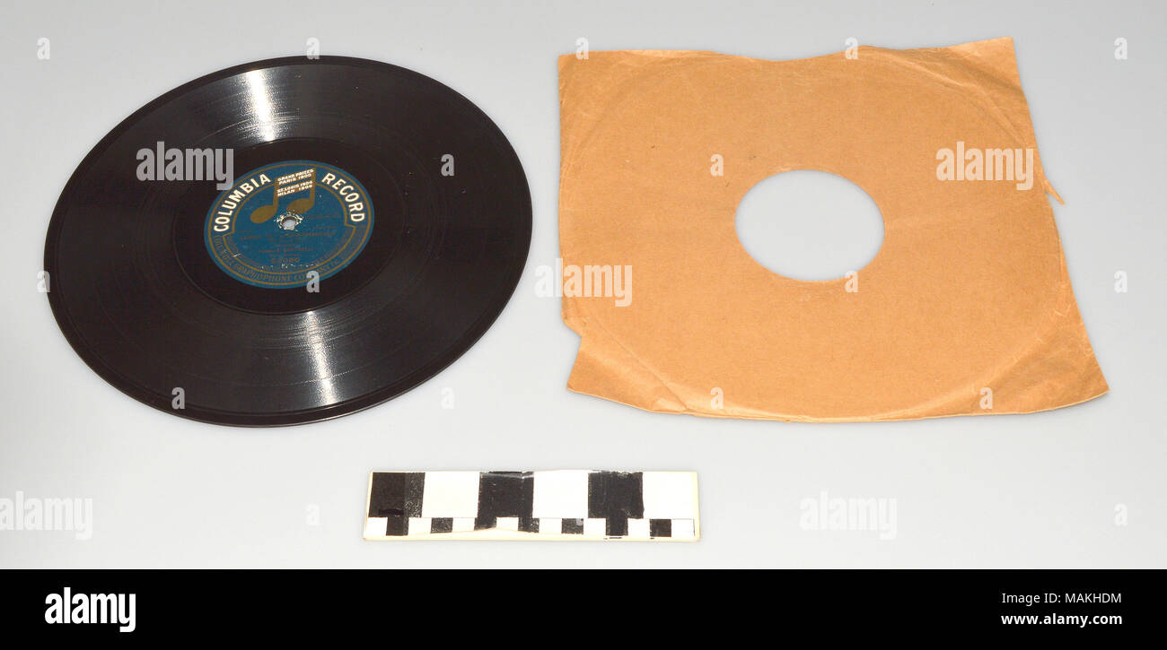 Disco fonografico, " Lucia di Lammermoor " e " I Puritani', Columbia Graphophone Company, con manicotto di carta. Titolo: Record da Columbia Graphophone Company . 1909. Columbia Graphophone Company (USA) Foto Stock