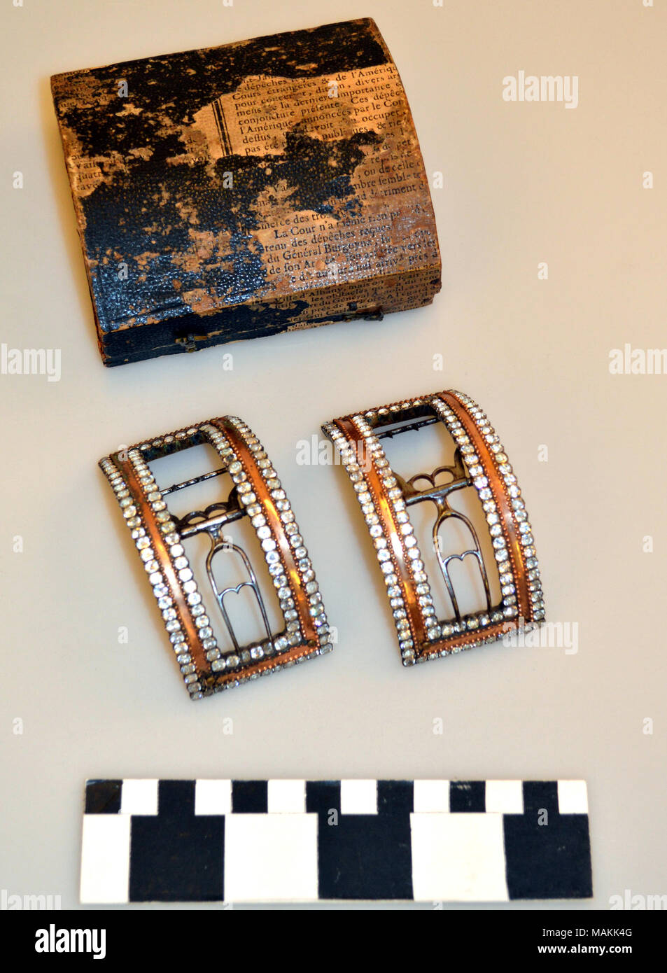 Coppia di scarpa decorativo fibbie dato a Bartolomeo Berthold dal Marchese de Lafayette. Titolo: Scarpa fibbie dato a Bartolomeo Berthold dal Marchese de Lafayette . tra il 1760 e il 1780. Foto Stock