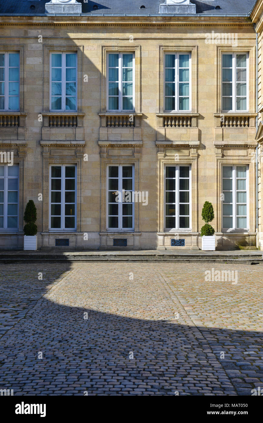 Il cortile di un palazzo Foto Stock