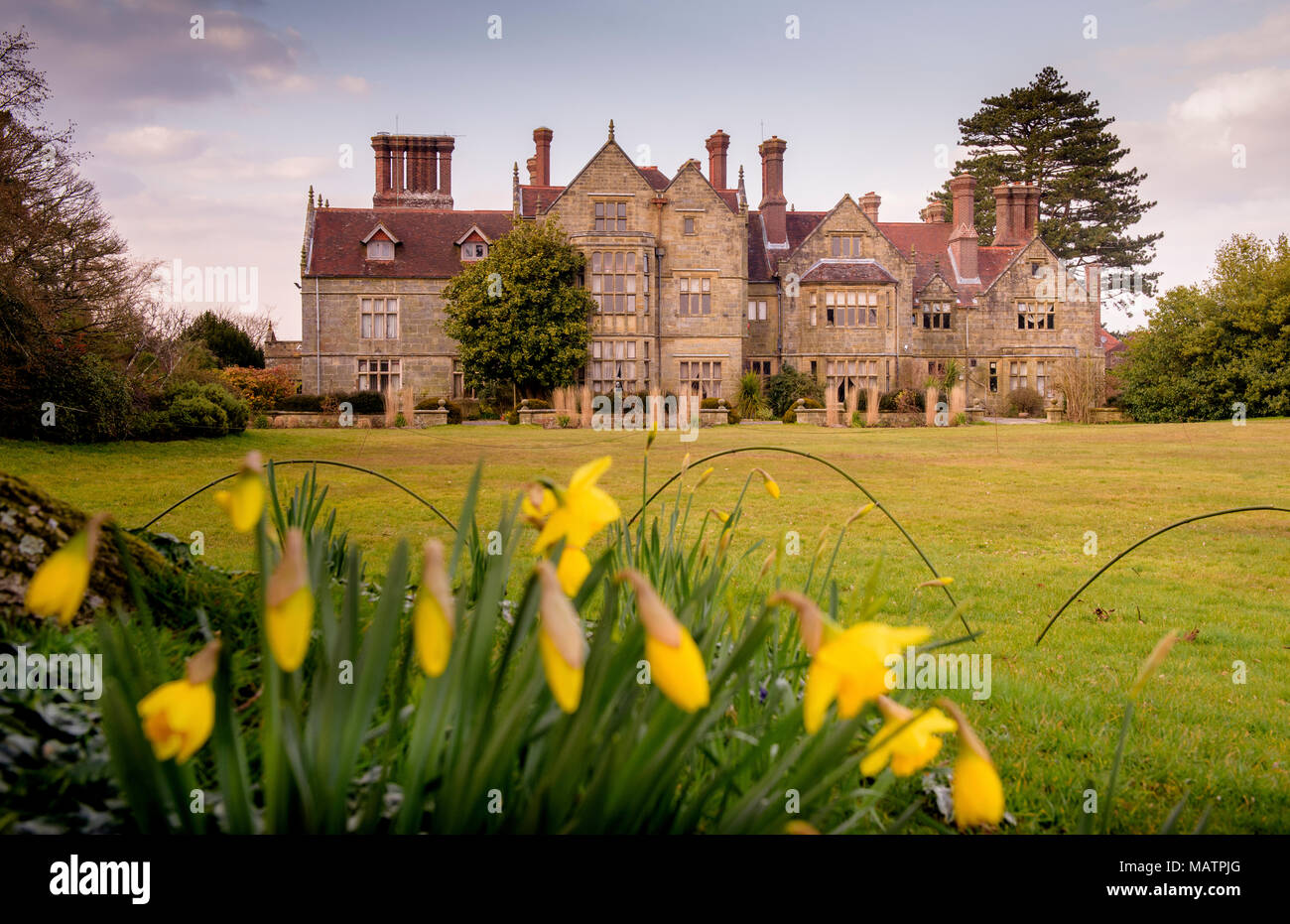 Prati di fronte alla casa padronale al Borde Hill Gardens Vicino a Haywards Heath. Foto Stock