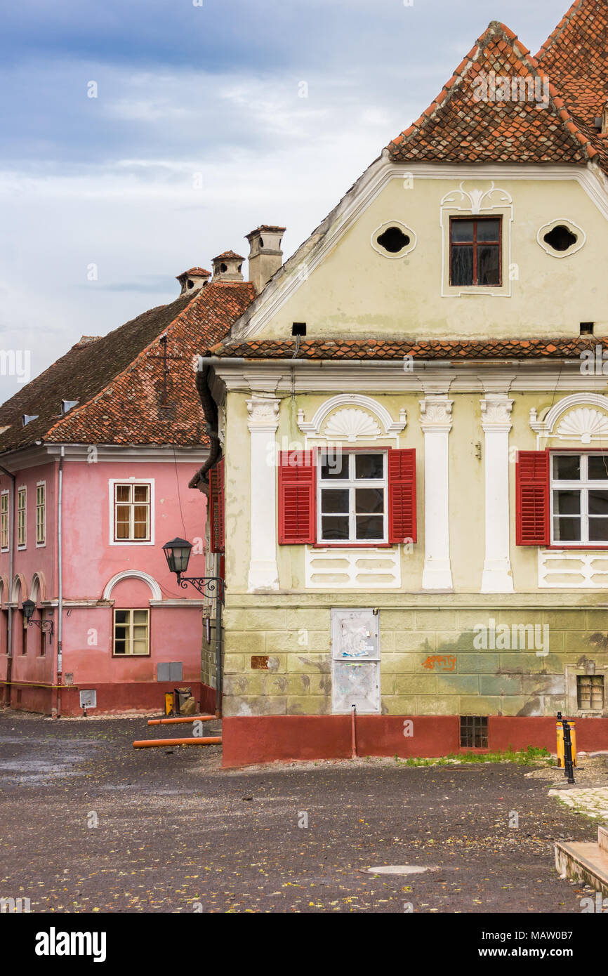 Case colorate nel centro storico di Brasov, Romania Foto Stock