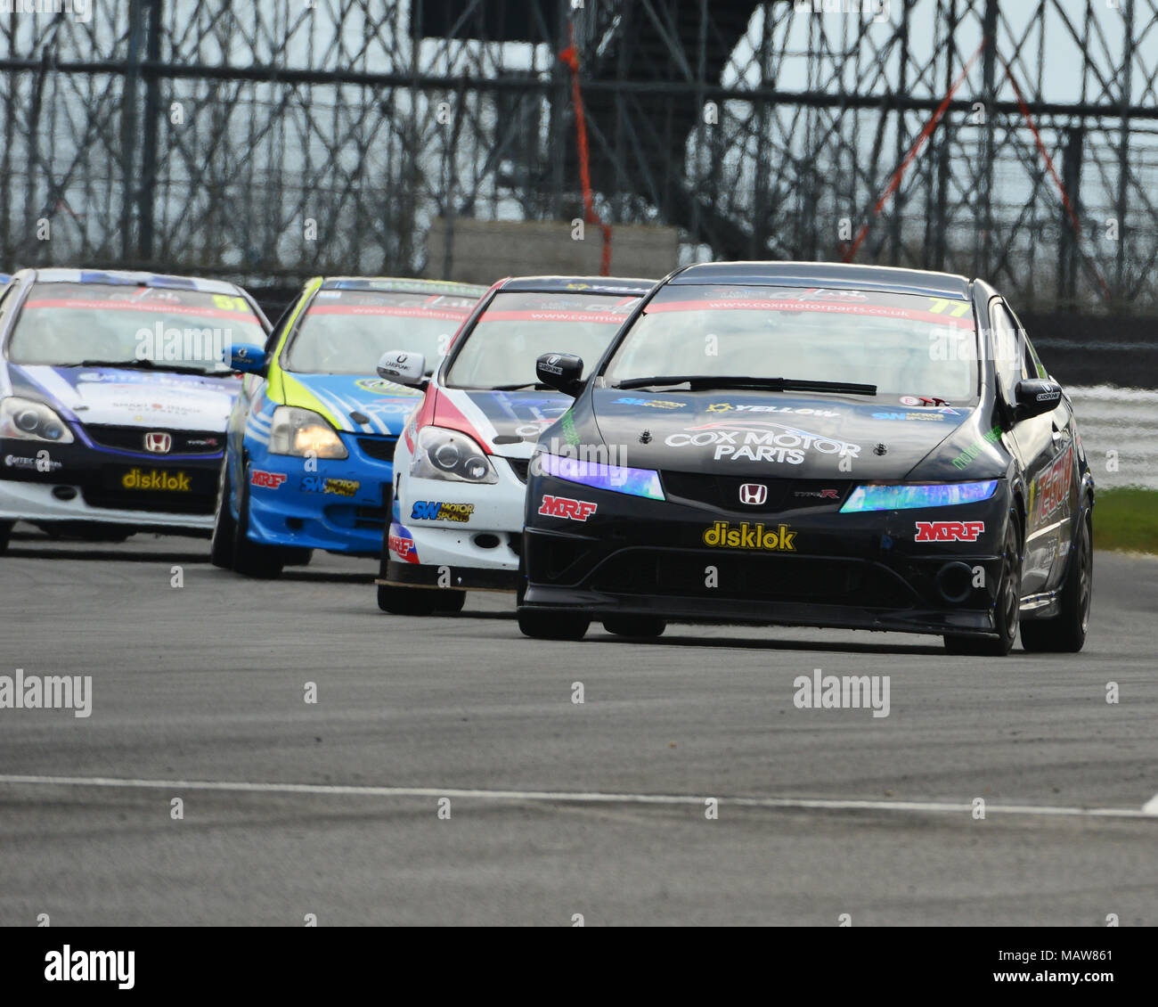 Silverstone, Towcester, Northamptonshire, Inghilterra, domenica 1 aprile 2018. Daniel ragione, Honda Civic, in Cox Parti Motore Civic Cup evento tenutosi su t Foto Stock