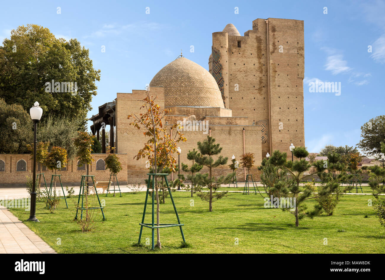 Vista del mausoleo Dorus-Saodat complessa, Shakhrisabz, Uzbekistan Foto Stock