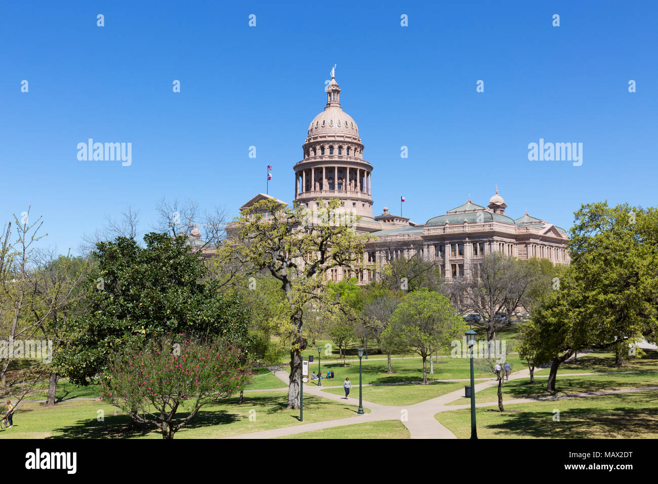 Texas State Capitol Building su una soleggiata giornata di primavera, di Austin in Texas, Stati Uniti d'America Foto Stock