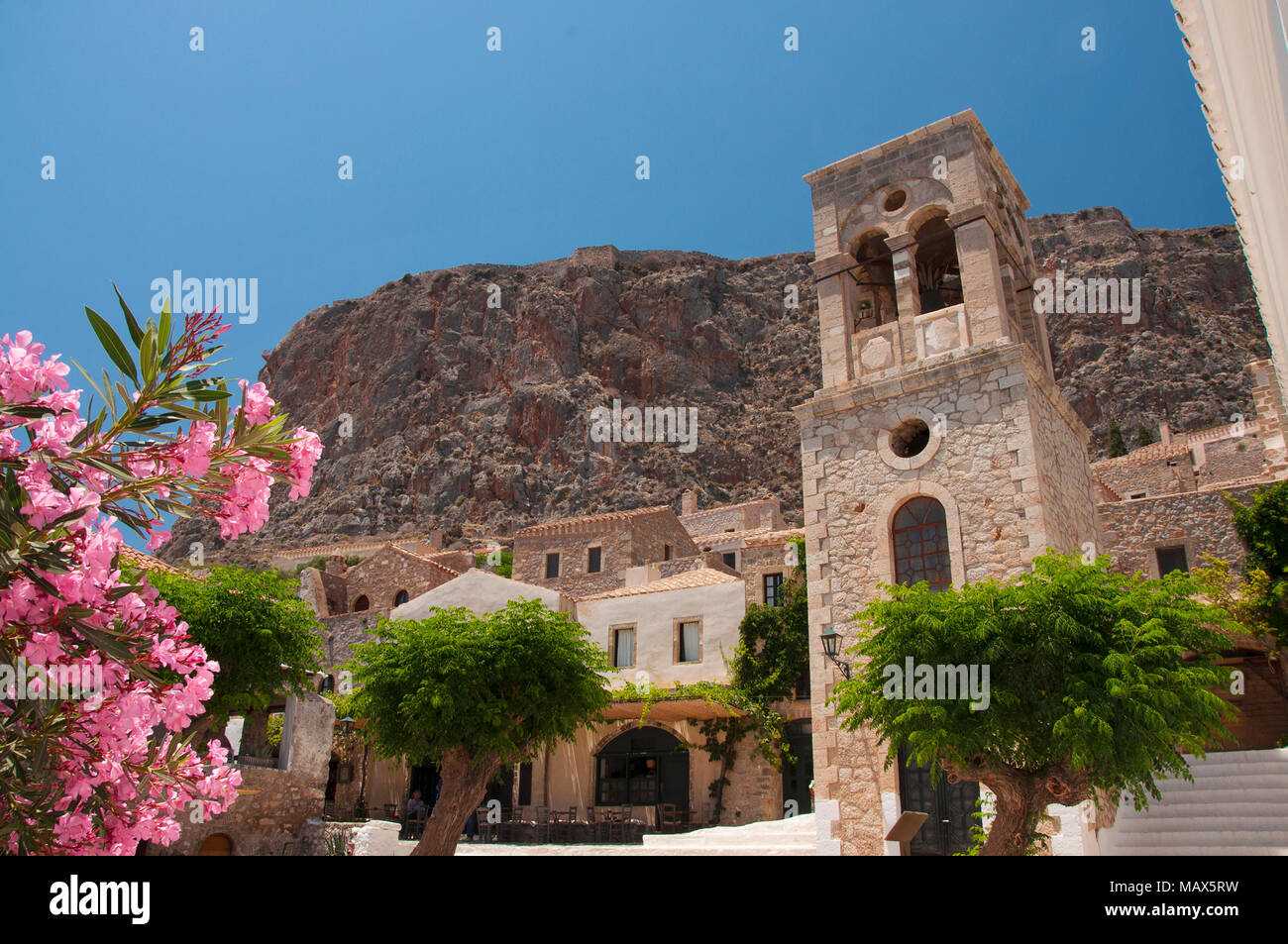 Piccolo altopiano a 'nascosti' città di Monemvasia al Peloponneso in Grecia Foto Stock