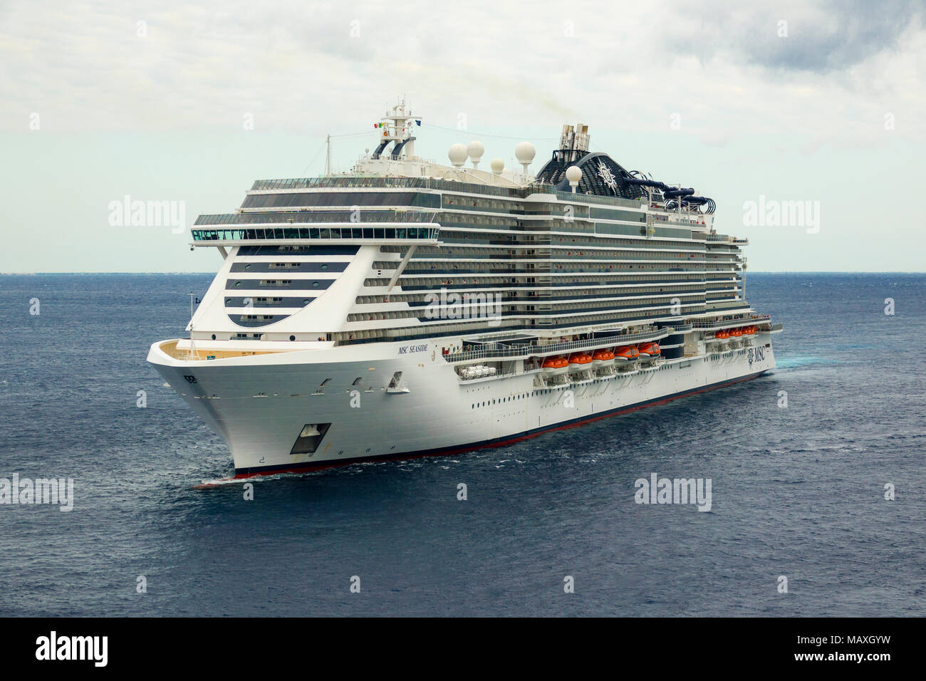 MSC Mare super nave da crociera al popolare destinazione Florida di Key West nel Mar dei Caraibi Foto Stock