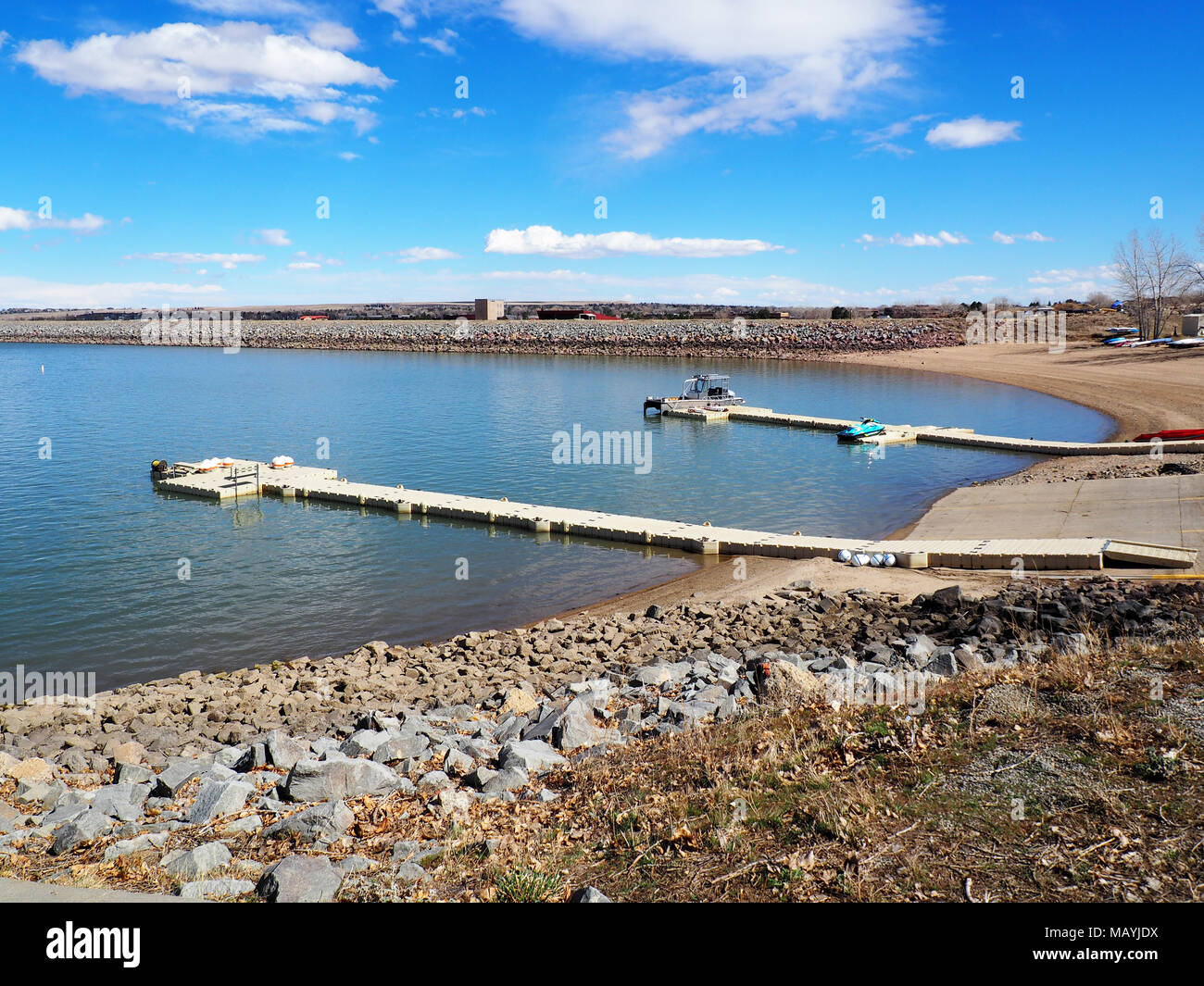 Due imbarcazioni al Boulder serbatoio in Boulder Colorado Foto Stock