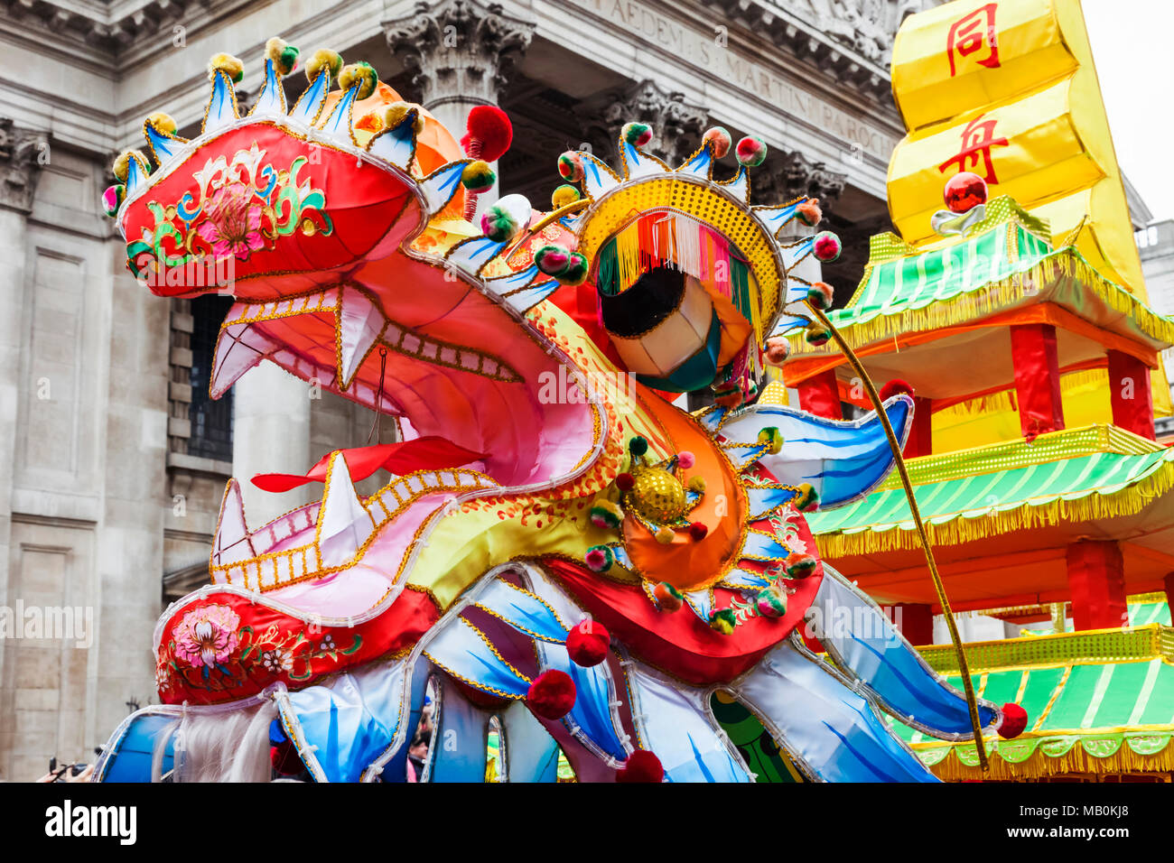 Inghilterra, Londra, Nuovo Anno Cinese Parade, Drago Cinese Foto Stock