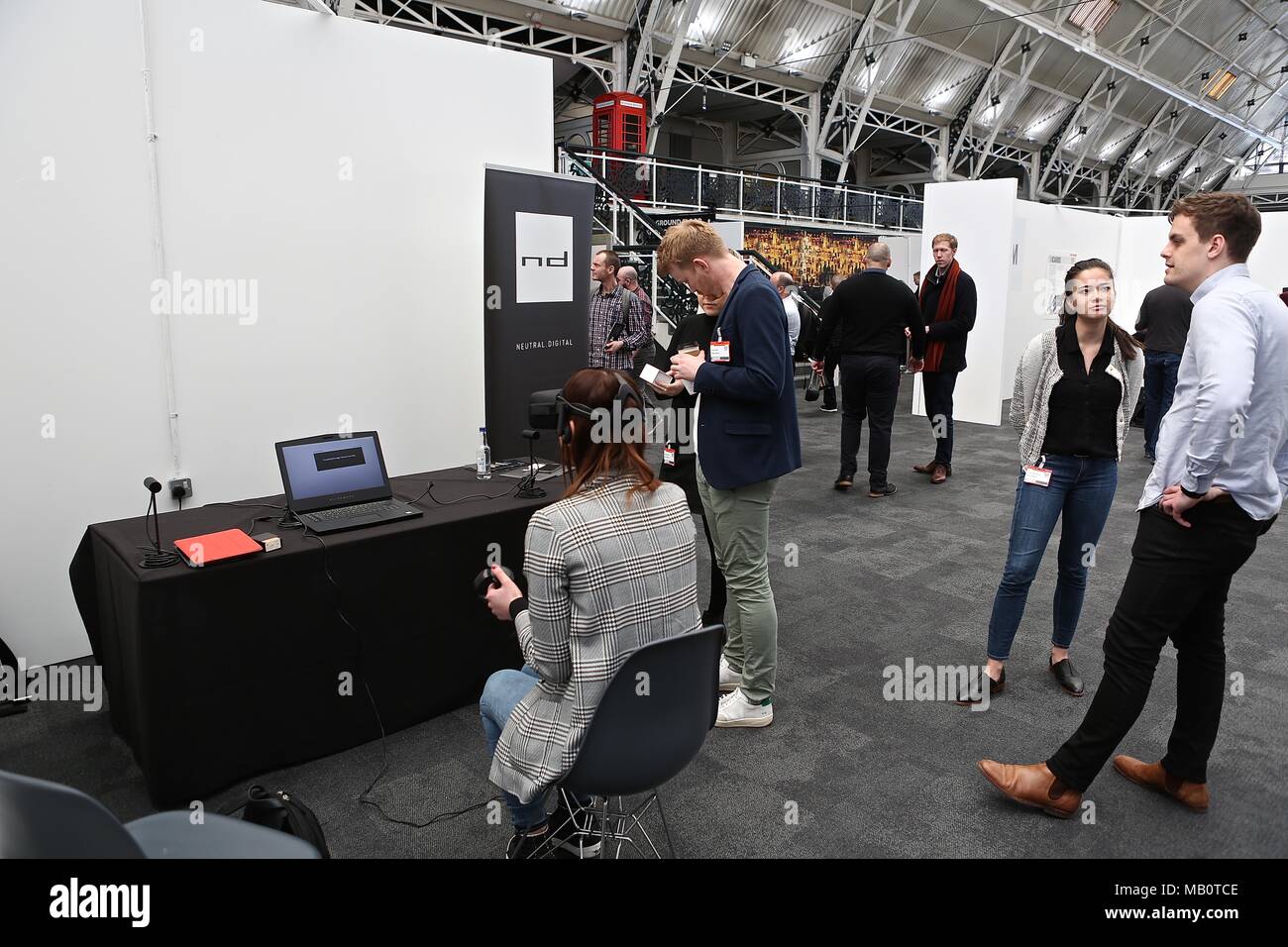 Futuro Tech ora Business Design Centre Foto Stock