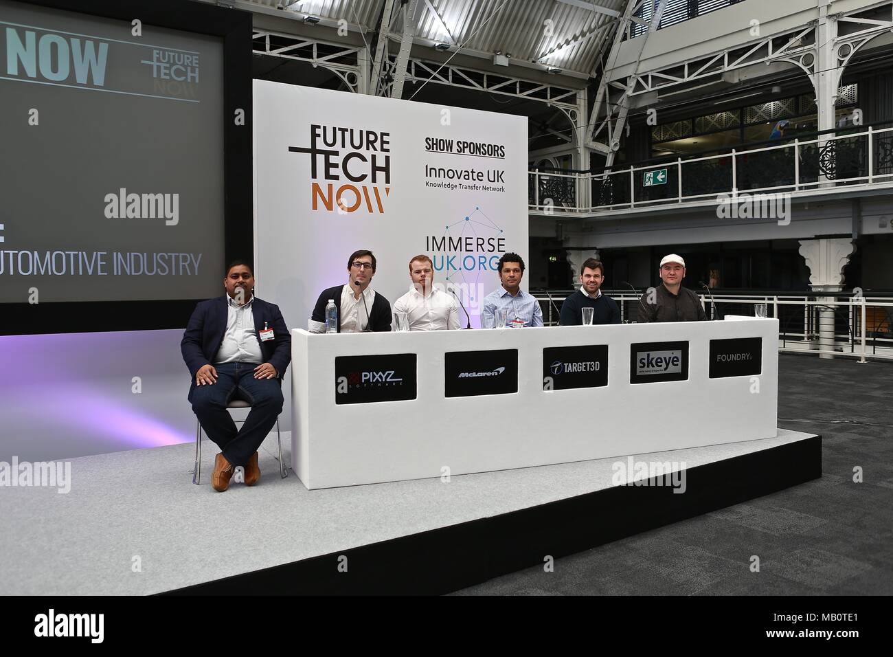 Futuro Tech ora Business Design Centre Foto Stock