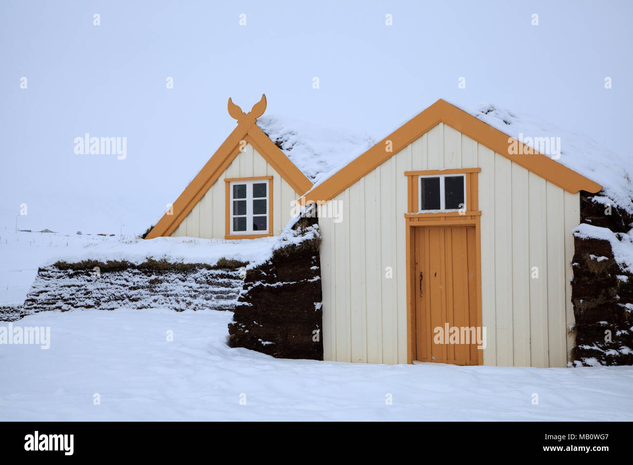 L'Europa, storia, Glaumbaer, Historik, case, Isola, neve, case di torba, isola di Vulcano, inverno Foto Stock