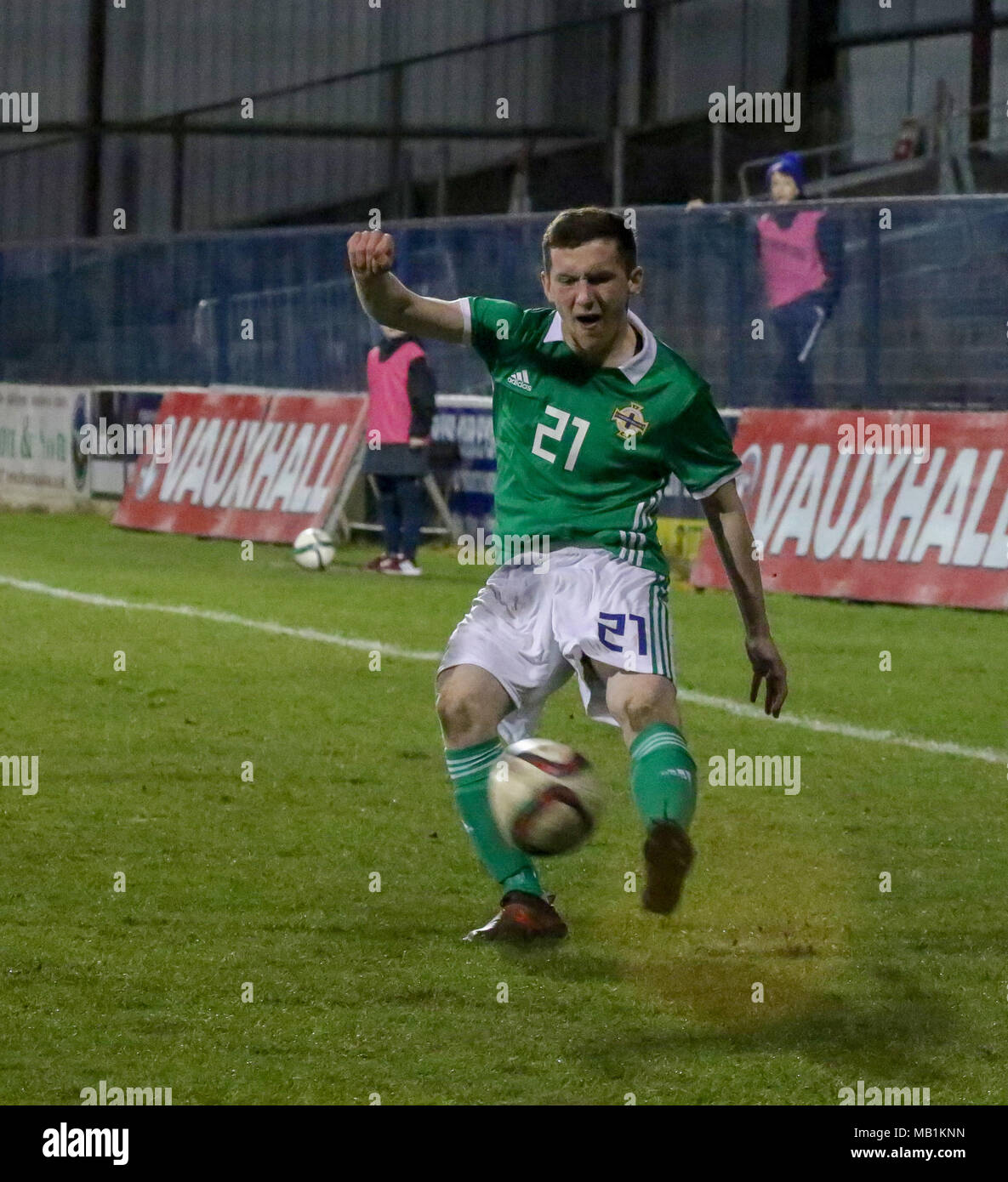 Robert Burns giocando per l'Irlanda del Nord sotto 21 team contro l'Islanda il 26 marzo 2018. Foto Stock