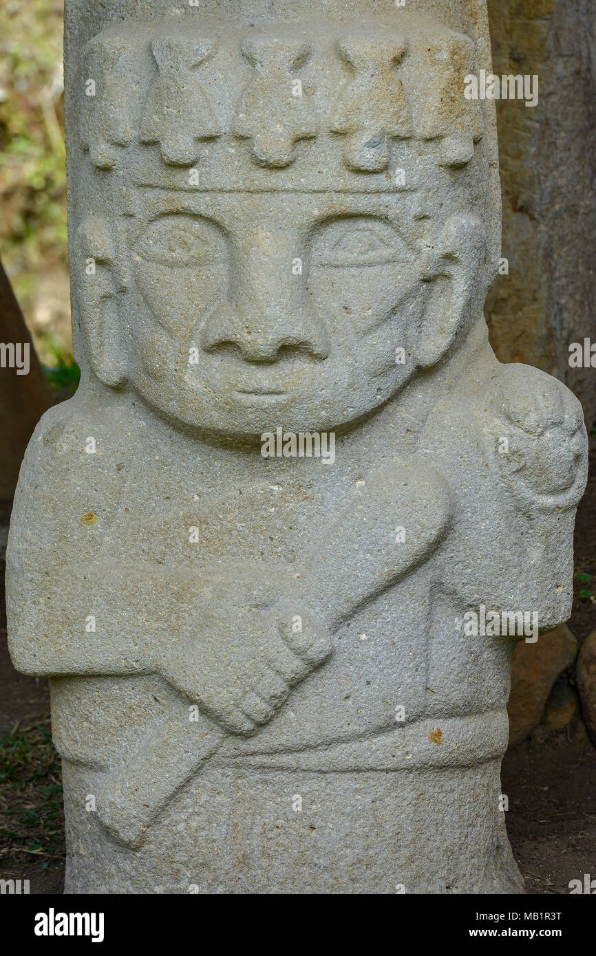 Antica pre-colombiano statue di San Agustin, la Colombia. Parco Archeologico, a 1800 metri di altitudine presso la sorgente del fiume Magdalena. Foto Stock