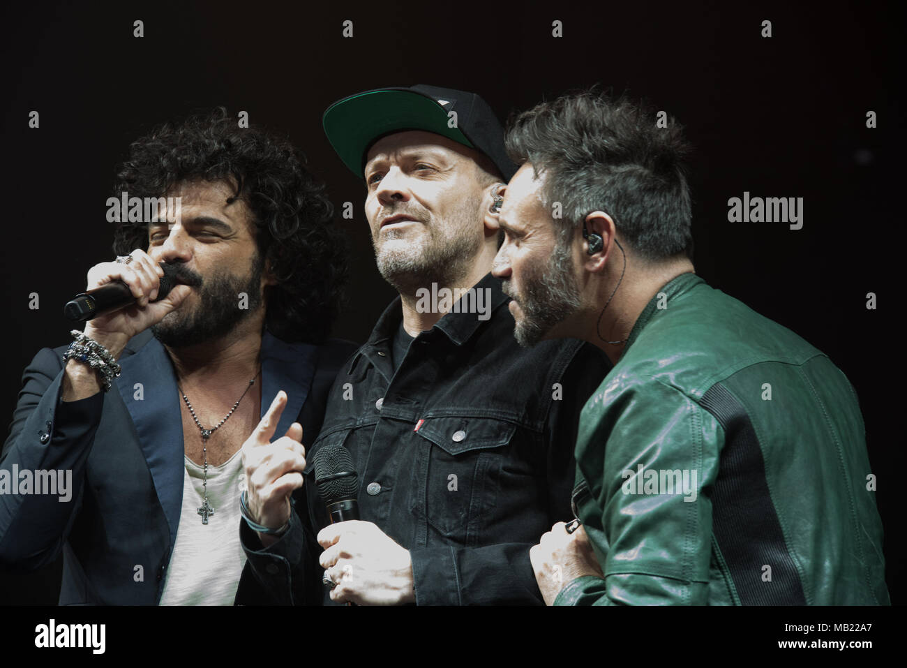 Napoli, grande concerto del Max Pezzali trio, Francesco Renga e Nek al Palapartenope. 03/04/2018, Napoli, Italia Foto Stock