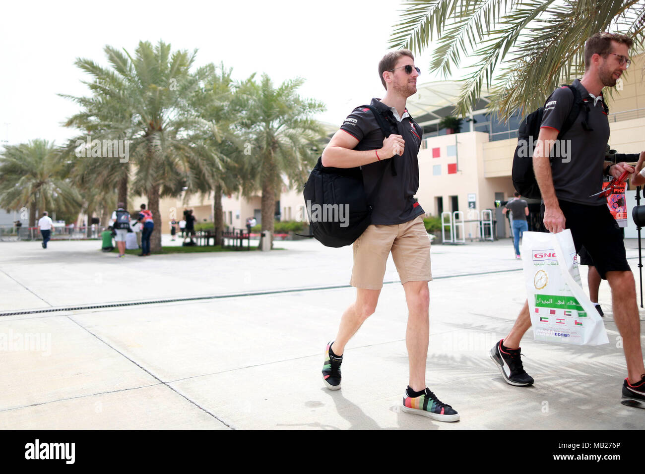 Sakhir, Bahrain. 05 apr, 2018. Motorsports: FIA Formula One World Championship 2018, il Gran Premio del Bahrain,#8 Romain Grosjean (FRA, Haas Team di F1), il credito: dpa/Alamy Live News Foto Stock
