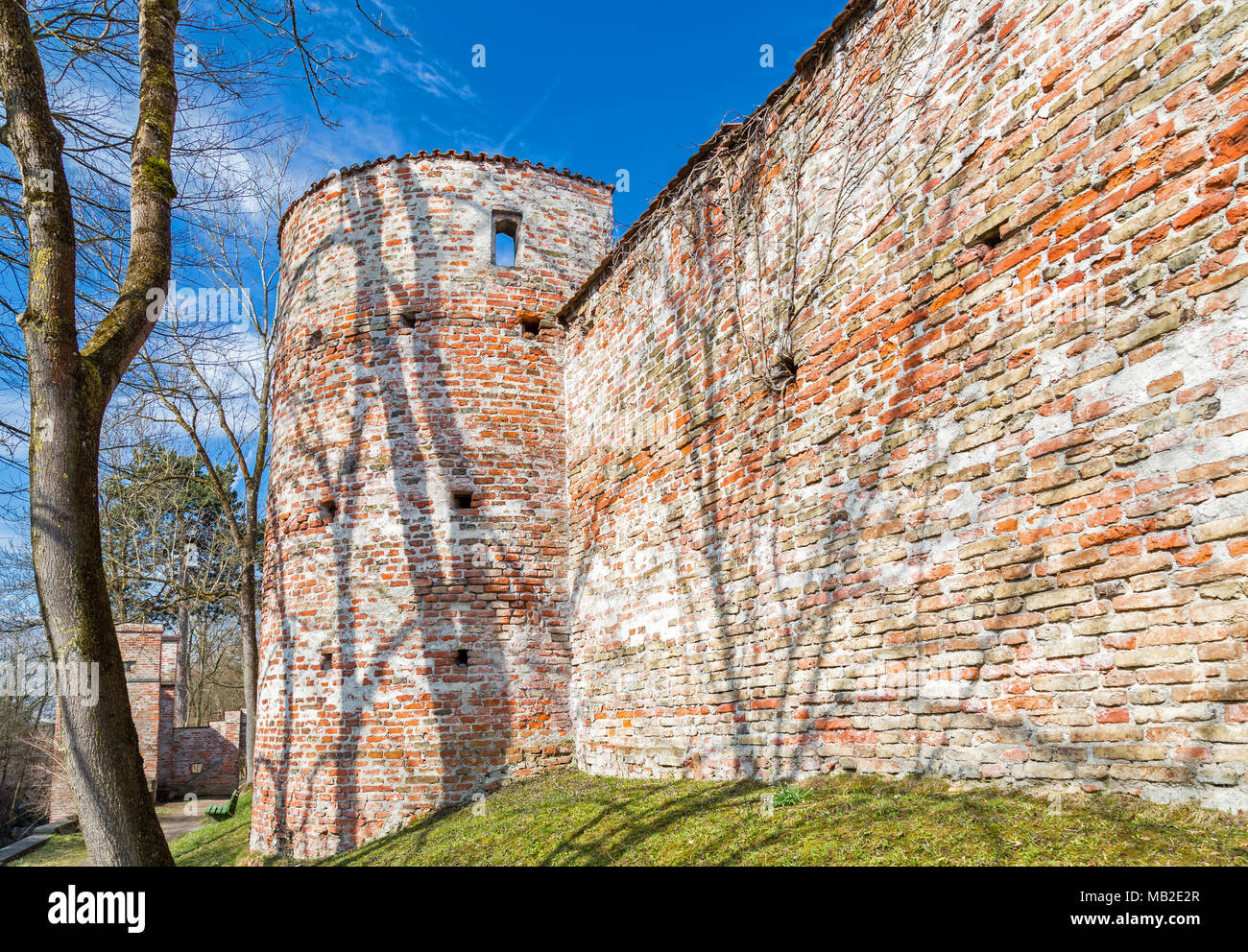 Cinta muraria medievale, Landsberg, Germania Foto Stock
