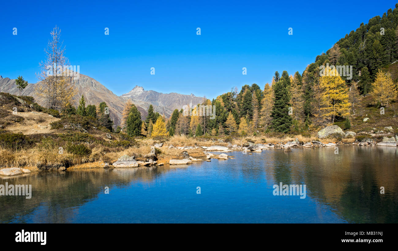 Berglisee lago nel Samnaungruppe, nel retro la Verwallgruppe, Mathon im Paznauntal in Tirolo, Austria Foto Stock