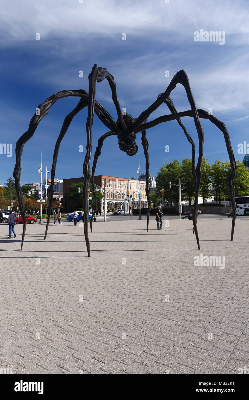 Il ragno gigante statua realizzata da Louise Bourgeois, Ottawa, Provincia di Ontario, Canada Foto Stock