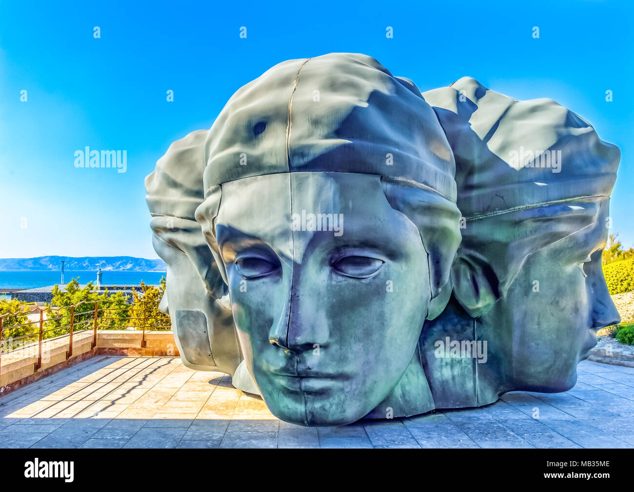 Marseille, Francia, aprile 2017, dea greca quattro facce della statua di Fort St-Jean Foto Stock