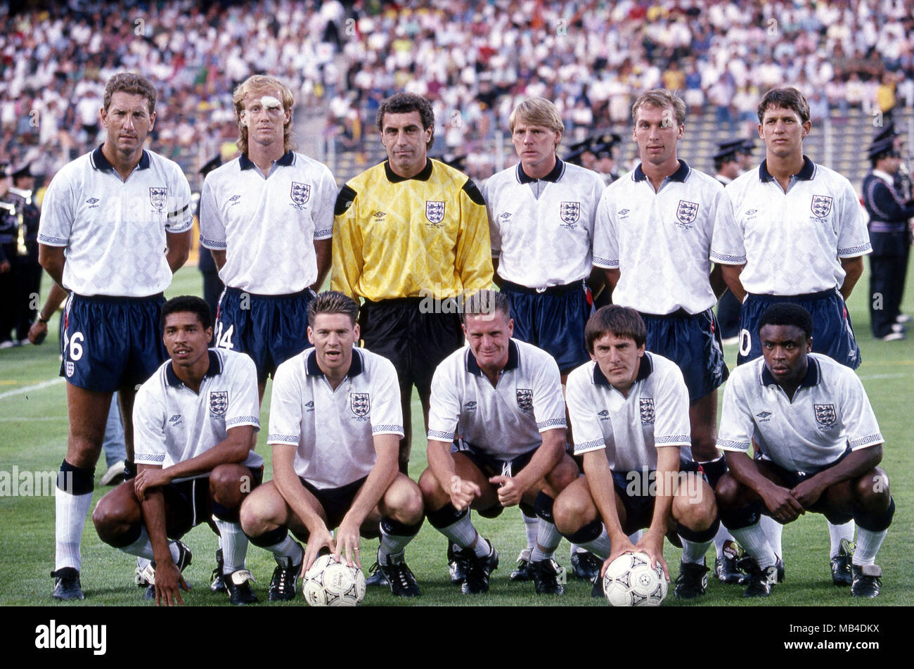 Coppa Del Mondo Fifa Italia 1990 Italia 1990 4 7 1990 Stadio Delle Alpi Torino Italia Semi Finale Germania Ovest V Inghilterra Inghilterra Line Up Bancata Posteriore Terry Butcher Mark Wright Peter Shilton Stuart Pearce Coppa Del Mondo Fifa Italia 1990 Italia 1990 4 7 1990 Stadio Delle Alpi Torino Italia Semi Finale Germania Ovest V Inghilterra Inghilterra Line Up Bancata Posteriore Terry Butcher Mark Wright Peter Shilton Stuart Pearce