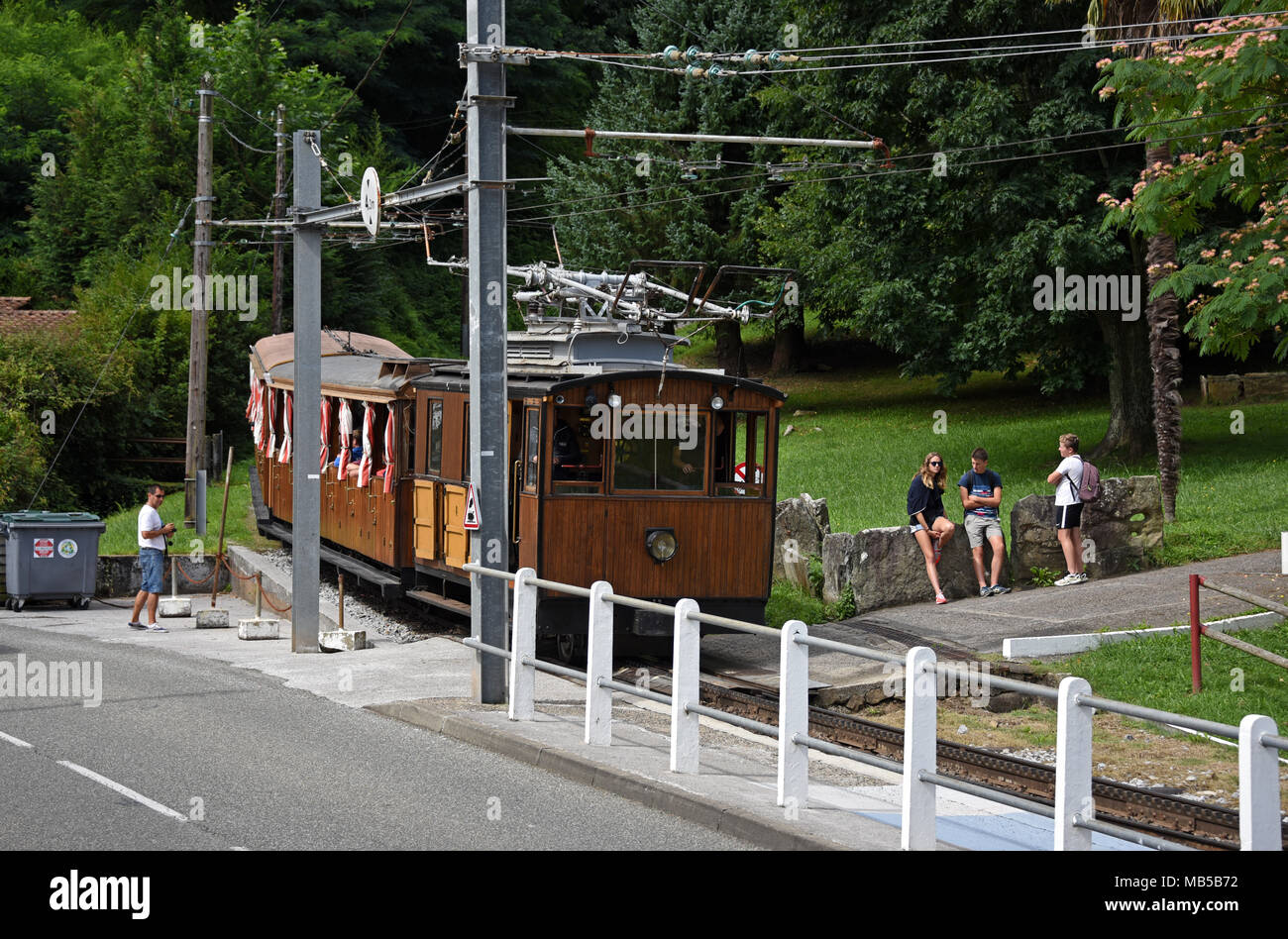 Le Petit Train de la Rhune, stazione ferroviaria a Col de Saint-Ignace, Sare, Pirenei Atlantique, Nouvelle-Aquitaine, Francia, Europa Foto Stock