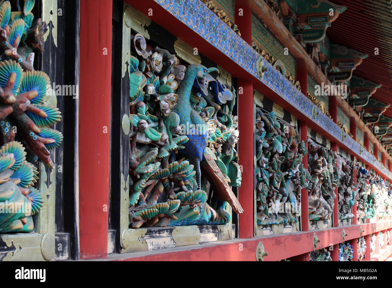 I dettagli di incisioni intorno al Tempio Toshogu. Preso in Nikko, febbraio 2018. Foto Stock