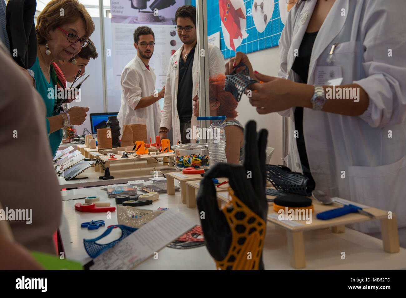 Roma. Maker Faire edizione europea, Auditorium Parco della Musica. Dipartimento di Chimica, Materiali ed Ingegneria Chimica "Giulio Natta' del P Foto Stock