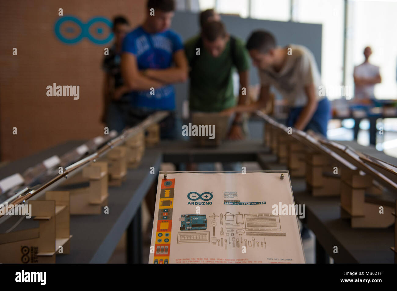 Roma. Maker Faire edizione europea, Auditorium Parco della Musica. Arduino Store. L'Italia. Foto Stock