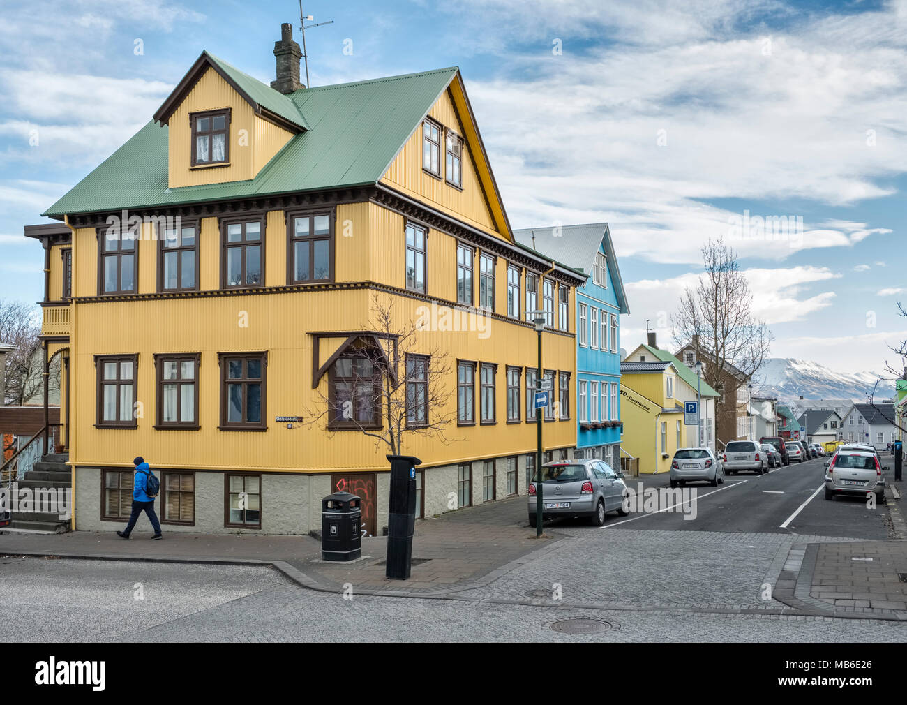 Reykjavik, Islanda. Tipico islandese town house su Skólavörðustígur nel cuore del vecchio quartiere Foto Stock