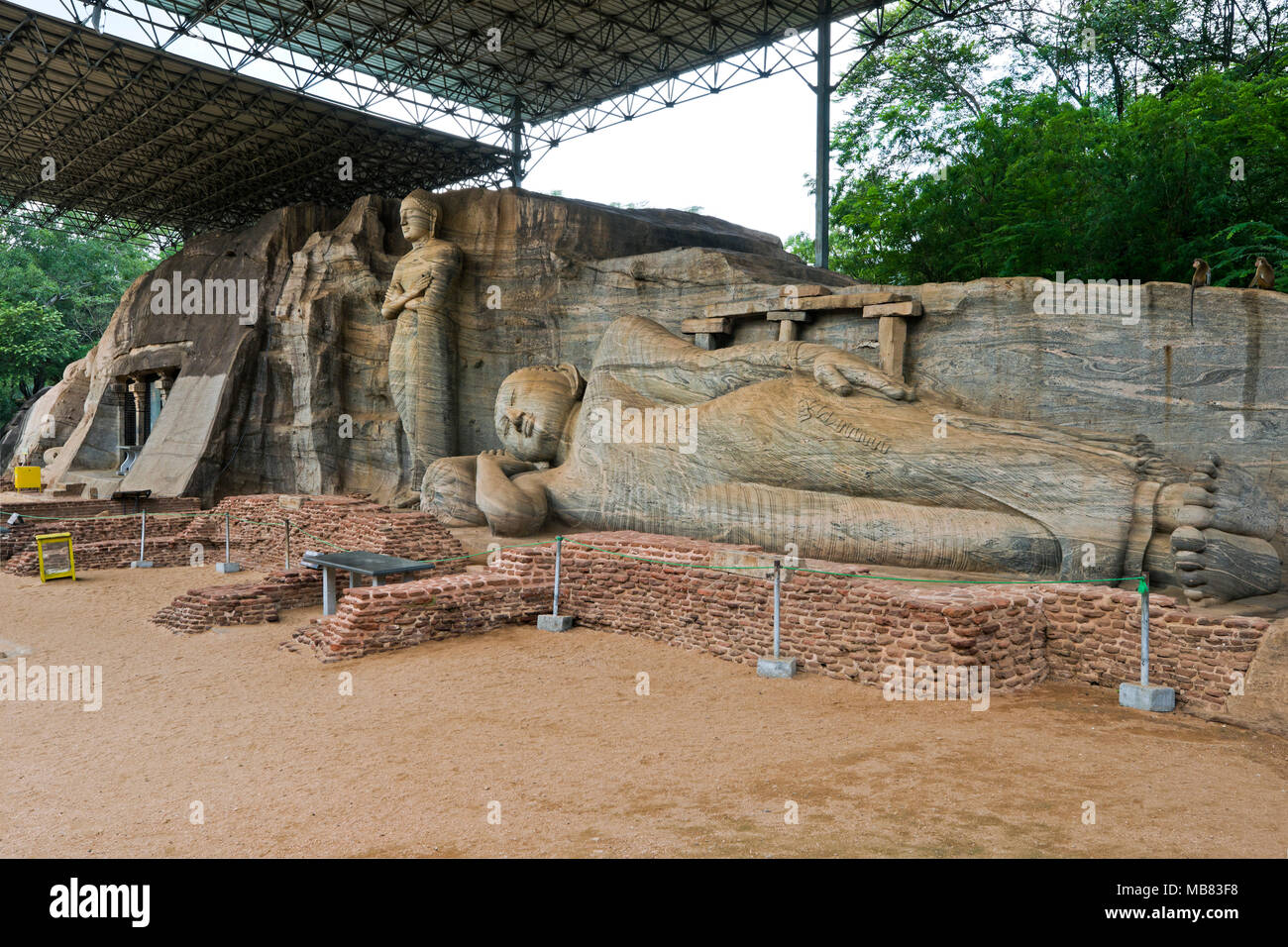 Vista orizzontale di Gal Viharaya in Polonnaruwa, Sri Lanka. Foto Stock