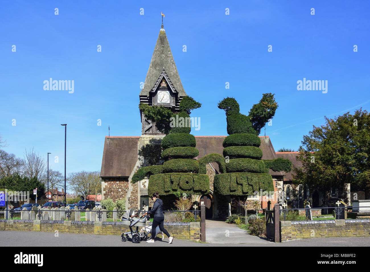 Chiesa di Santa Maria sul Bedfont verde, Bedfont, London Borough di Hounslow, Greater London, England, Regno Unito Foto Stock
