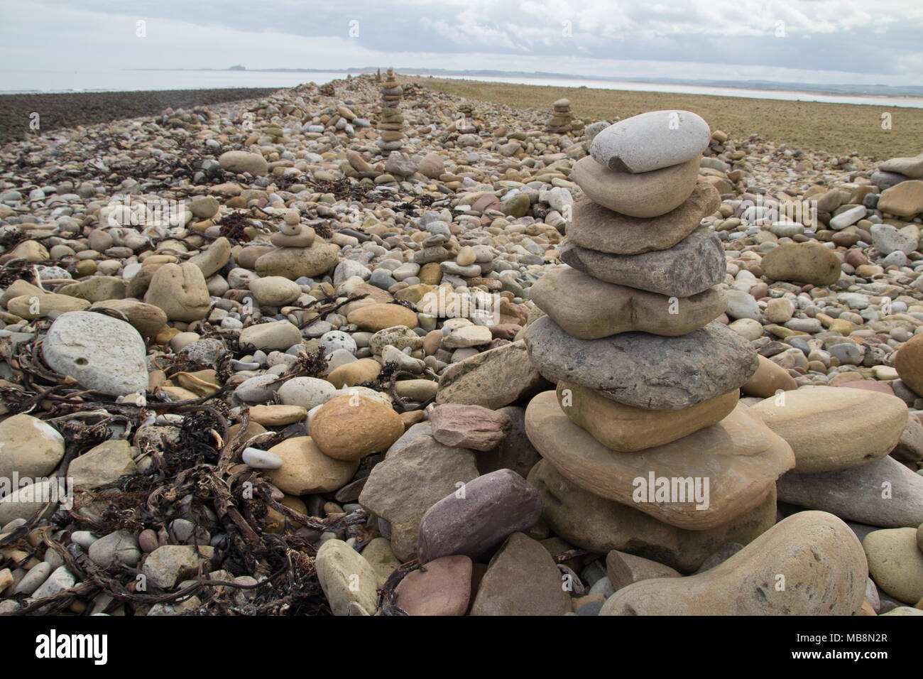 Pile di pietra sulla Isola Santa Foto Stock