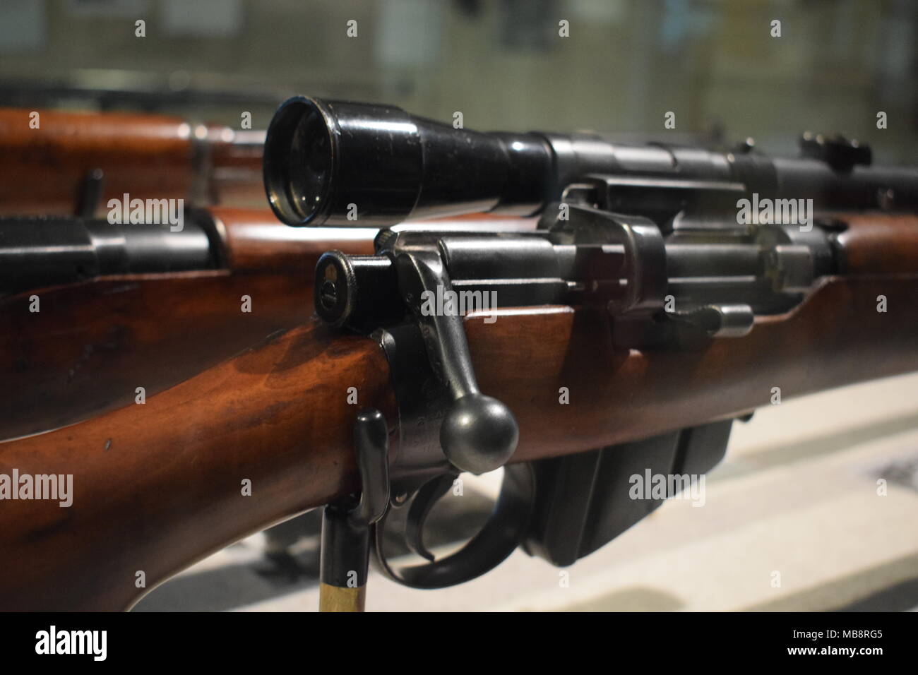 Cecchino Lee-Enfield variante sul display presso il Royal Armouries Leeds Foto Stock