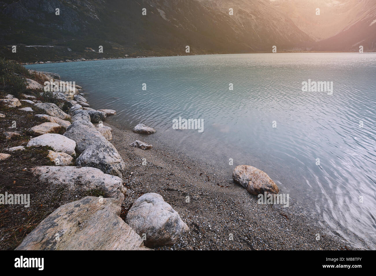 Vista del lago Smeraldo (Laguna esmeralda) in Ushuaia, Tierra del Fuego, Argentina. Foto Stock