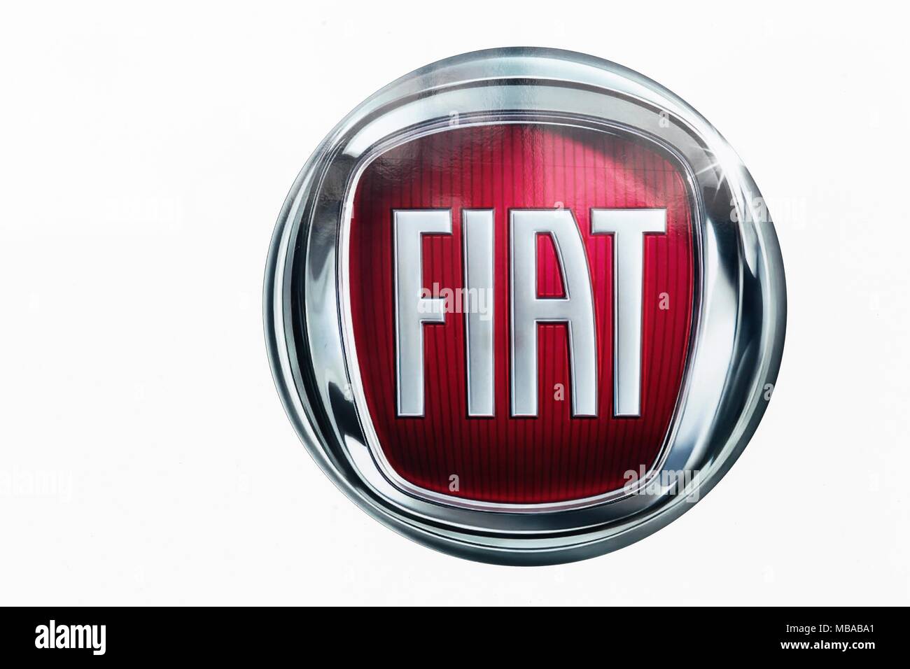 Roskilde, Danimarca - 10 Settembre 2017: Fiat logo su una parete. Chrysler Fiat Automobiles è un italo-corporation Foto Stock