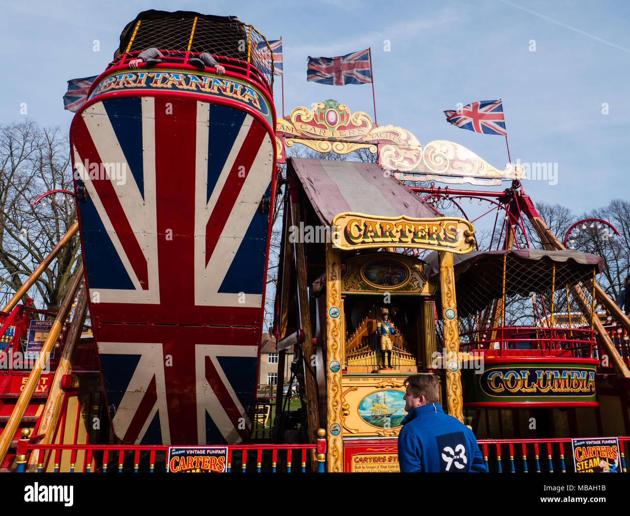 Steam Yacht, carradori fiera del vapore, Prospect Park, Tilehurst, Reading, Berkshire, Inghilterra, Regno Unito, GB. Foto Stock