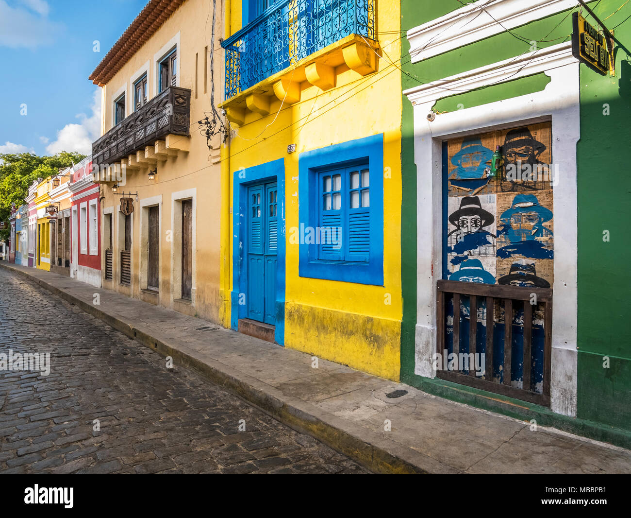 I suoi edifici colorati di Olinda nel Pernambuco, Brasile. Foto Stock