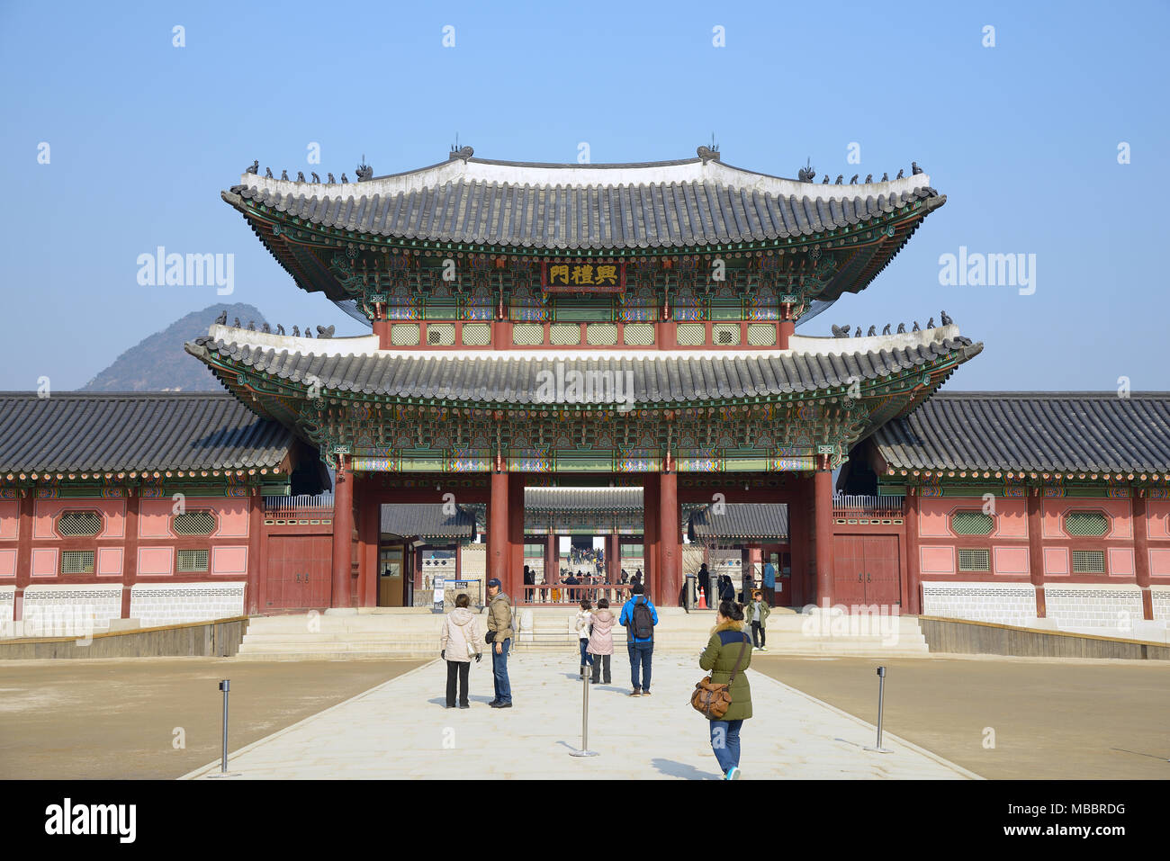 SEOUL, Corea del Sud - Gennaio 06, 2014: Vista di Heungnyemun nel Palazzo Gyeongbok, Corea Foto Stock