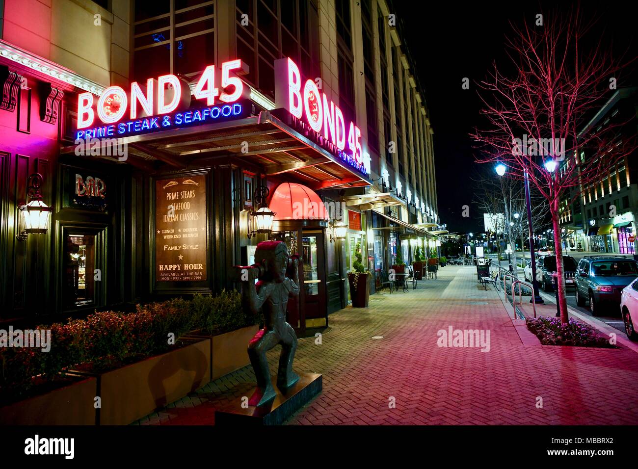 Bond 45 innescare la bistecca e il ristorante di pesce al porto Nazionale di Washington DC, Stati Uniti d'America Foto Stock