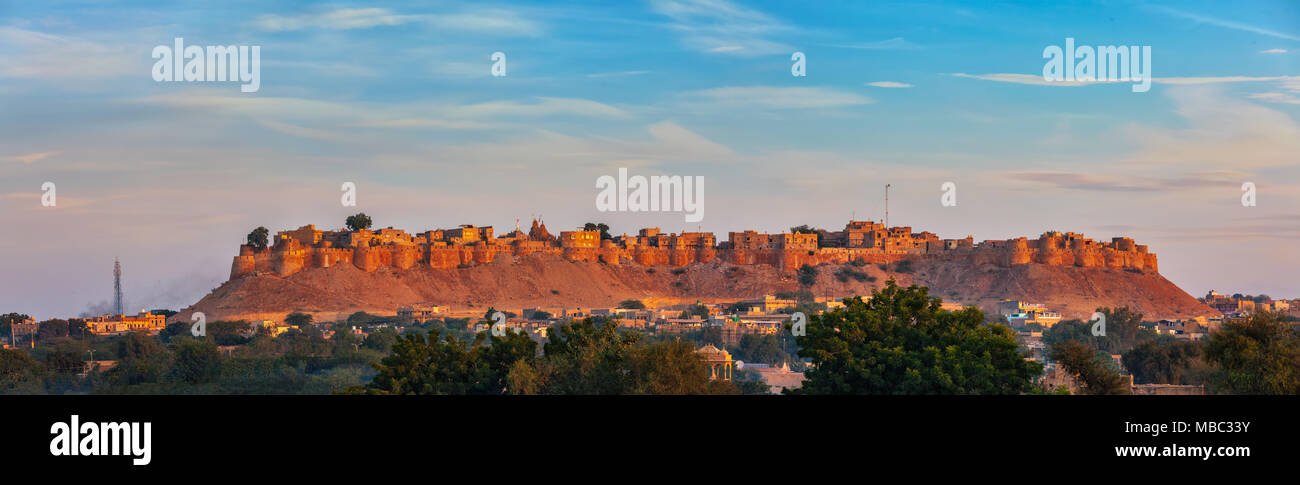 Panorama di Jaisalmer Fort noto come il Golden Fort Sonar quila, Foto Stock