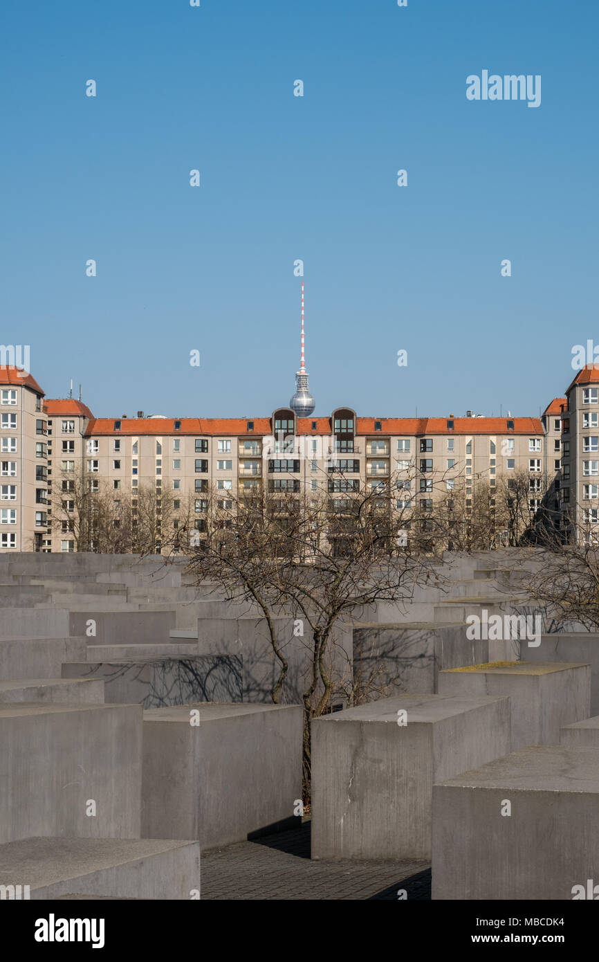 Berlino, Germania - Aprile 2018: il memoriale della assassinato ebrei dell'Europa a.k.a. il Memoriale dell'Olocausto Berlino, Germania - Foto Stock