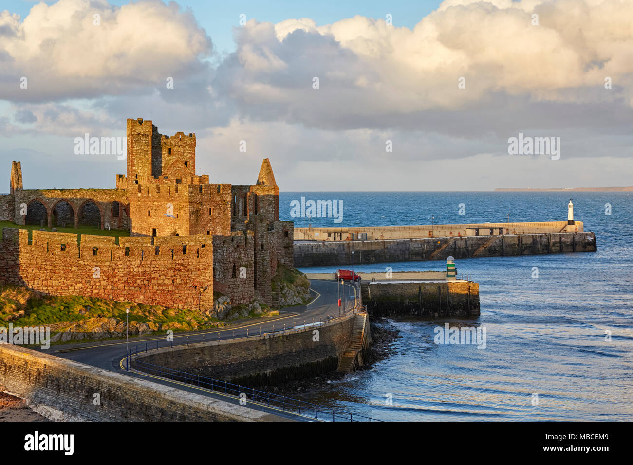 Il castello di pelatura in Peel, Isola di Man, Inghilterra Foto Stock