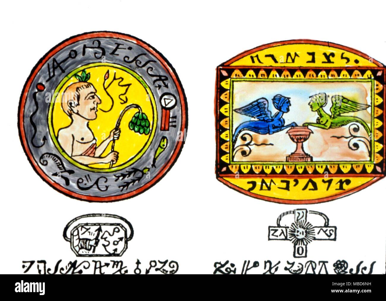 Alfabeti magici - sigils magico, segreti di lettere di script, inciso su un anello talismanic nel Grimoire La Salvia delle piramidi. Foto Stock