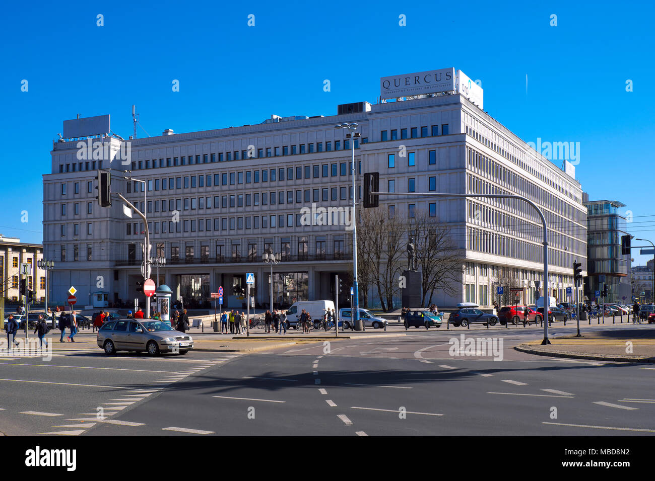 Varsavia, Mazovia / Polonia - 2018/04/07: ex Comitato Centrale del Partito Comunista edificio, che serve anche come prima Borsa di Varsavia Edificio A Foto Stock