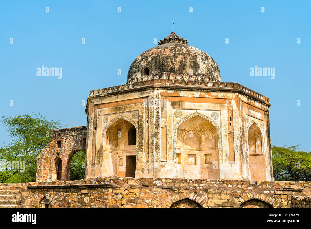 Tomba di Mohd Quli Khan in Delhi, India Foto Stock Tomba di Mohd Quli Khan in Delhi, India Foto Stock