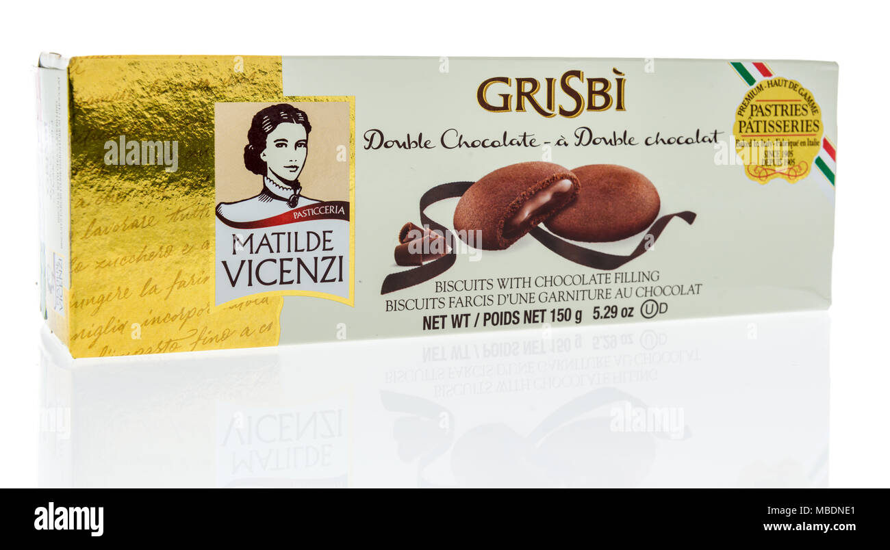 Winneconne, WI - 7 Aprile 2018: una scatola di Pasticceria matlide vicenzi grisbi doppia biscotti al cioccolato isolato su un background. Foto Stock
