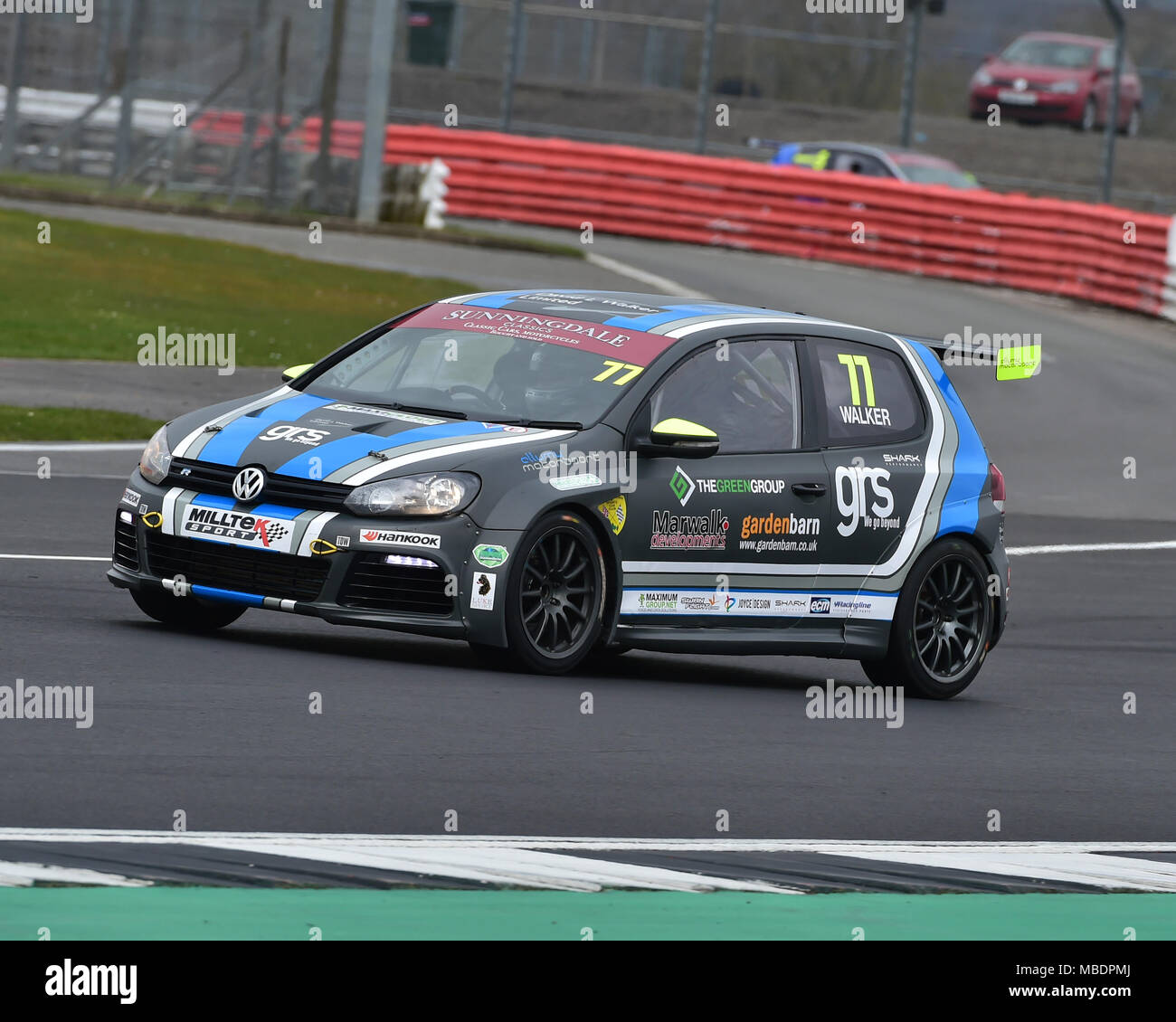 Silverstone, Towcester, Northamptonshire, Inghilterra, domenica 1 aprile 2018. Thomas Walker, VW Golf, nel Milltek Sport VW Racing Cup, evento tenutosi su t Foto Stock