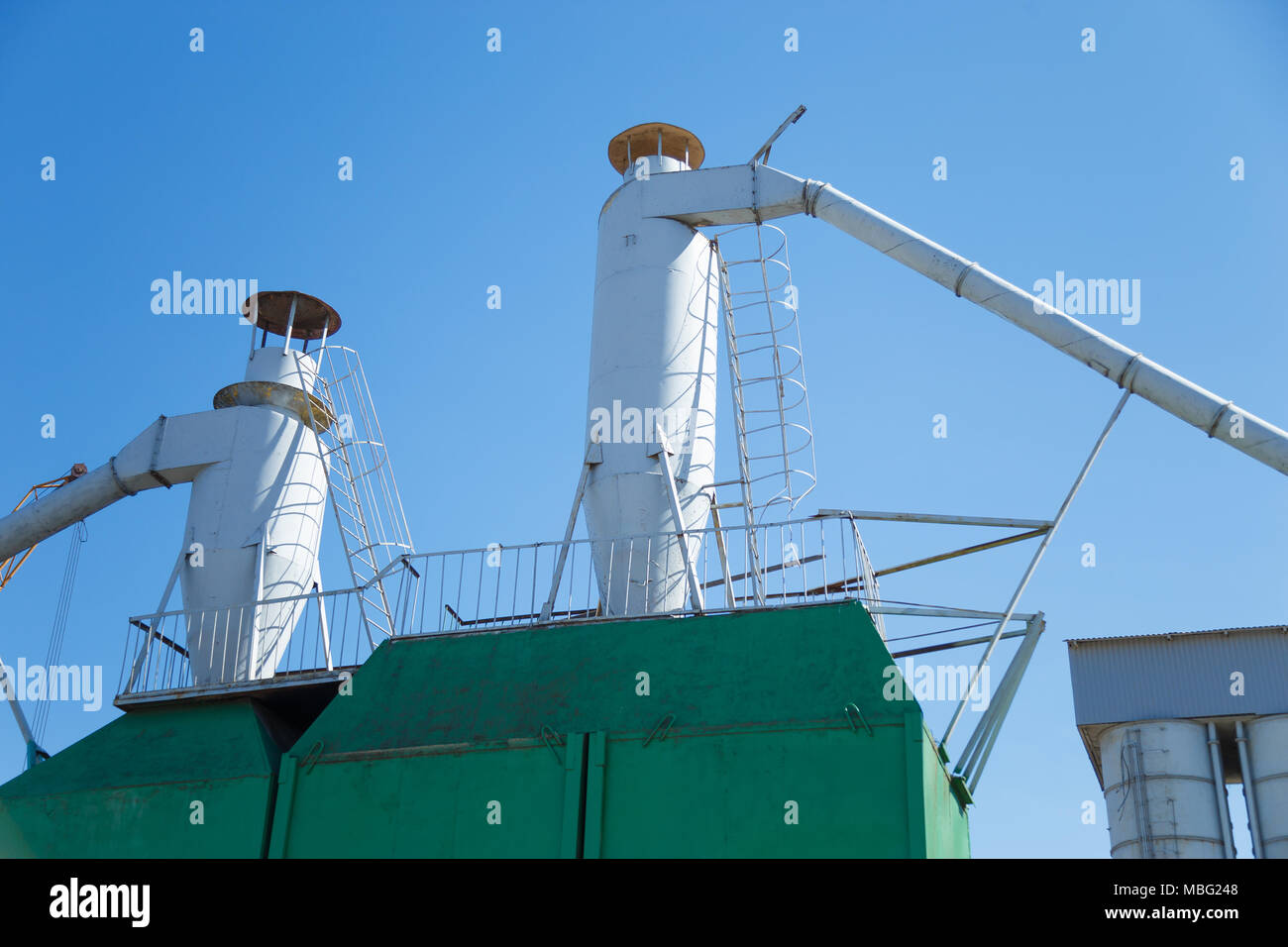 La polvere di depurazione aria a ciclone di separazione a vortice separatore. Foto Stock