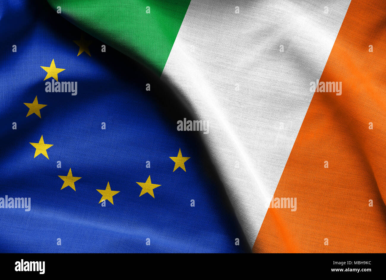 Bandiere di Irlanda e Unione europea Foto Stock