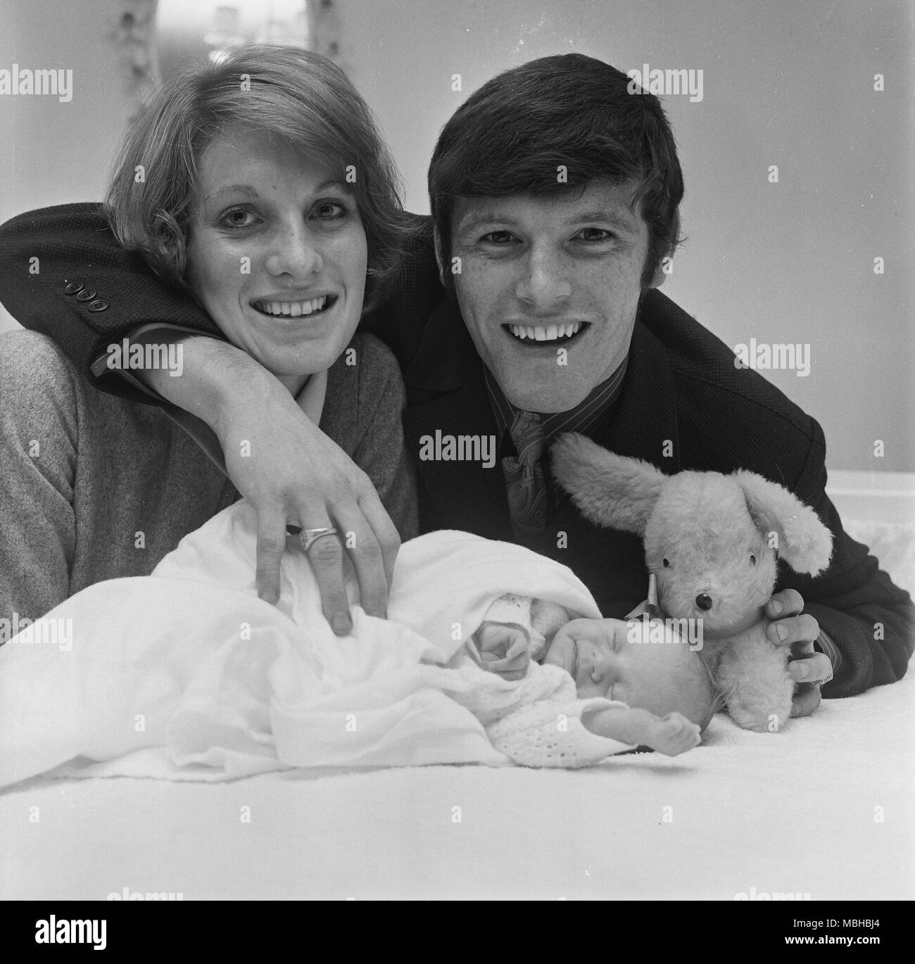 Leeds United Eddie grigio e baby e moglie Foto Stock